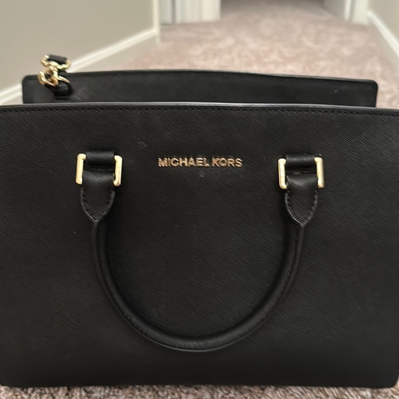 Michael Kors dark navy blue bag with detachable strap. No odors, clean inside. - Picture 1 of 11